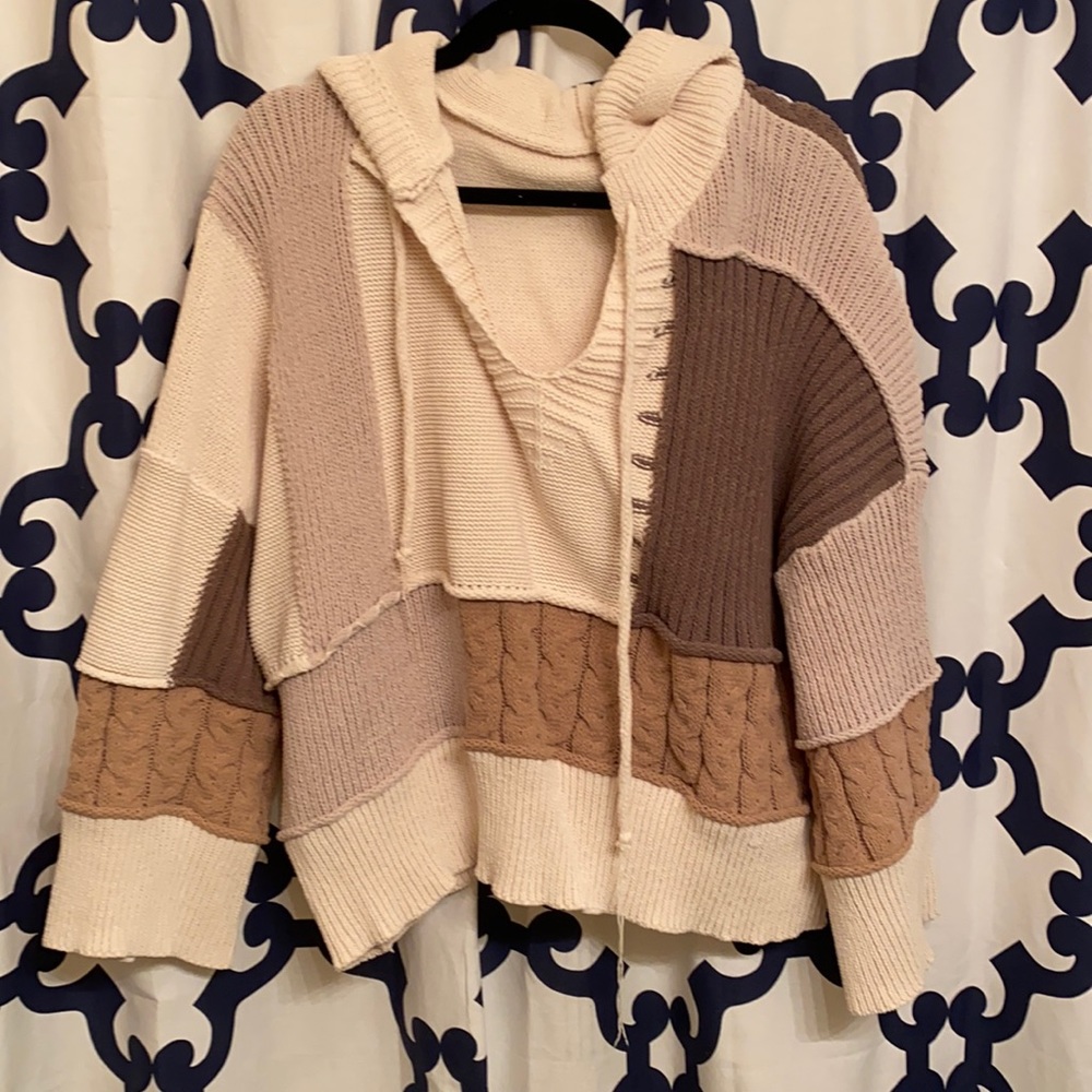 Hooded V neck color block sweater